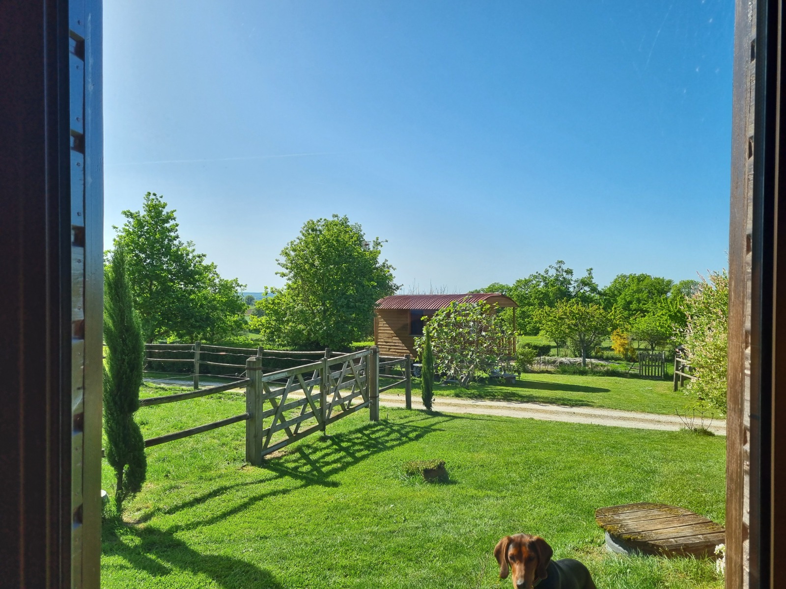 whatsapp-image-2026-04-23-at-16.08.40-8